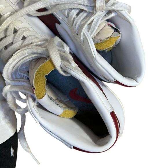 Nike Blazer Mid ‘77 VNTG Dark Beetroot Mid Sneakers - Picture 6 of 8